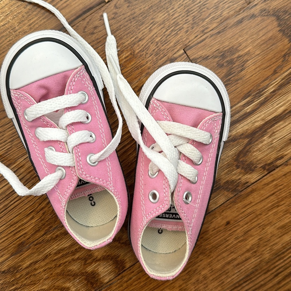 Baby converse never worn